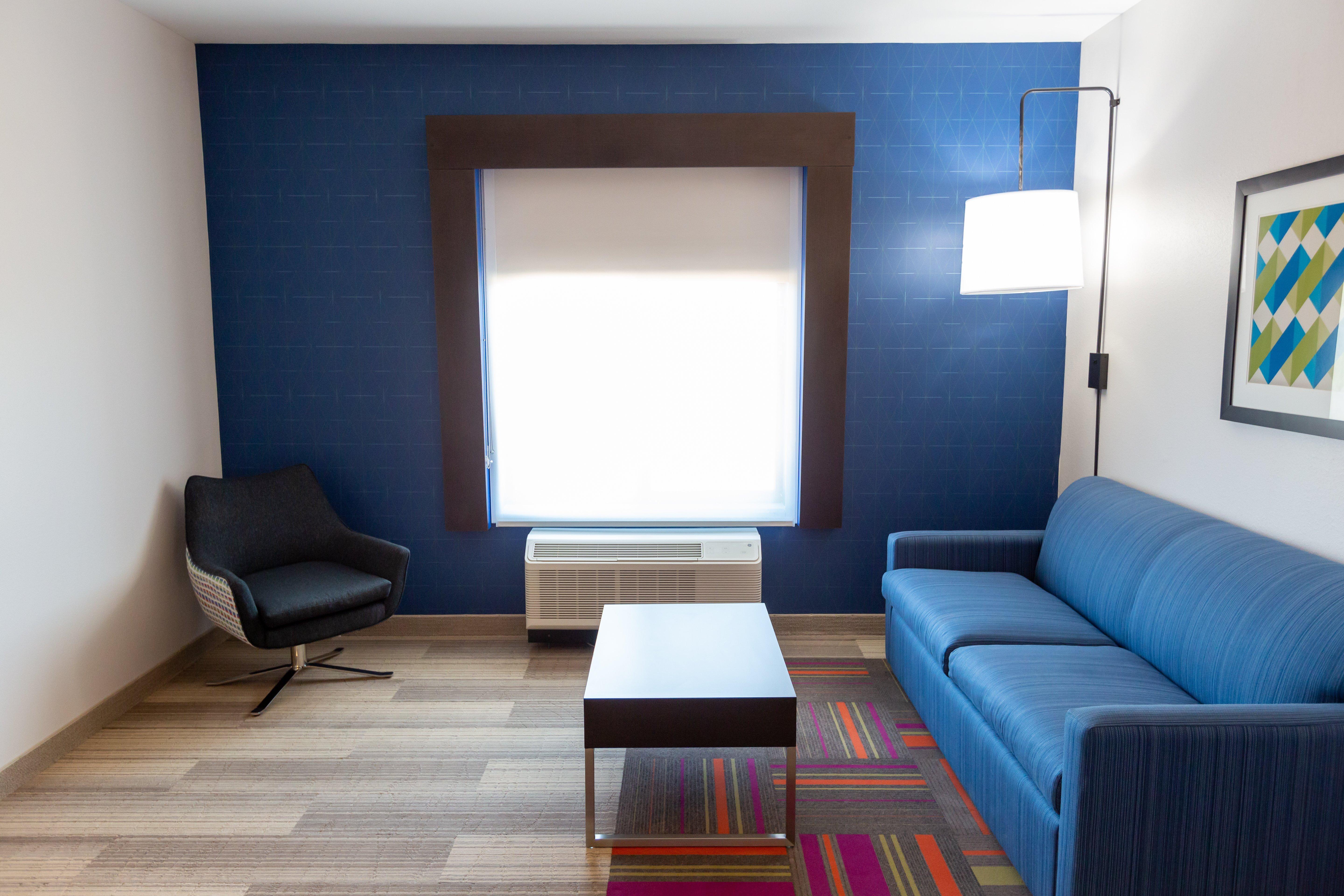 Holiday Inn Express & Suites - Kingfisher, An Ihg Hotel Exteriér fotografie